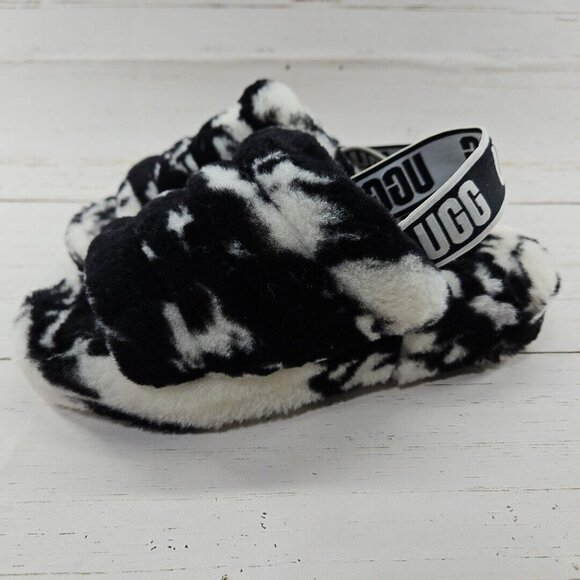 UGG Womens Fluff Yeah Slide Marble Slipper Sandal‎ Size 7 Black White 122554 - Picture 1 of 10